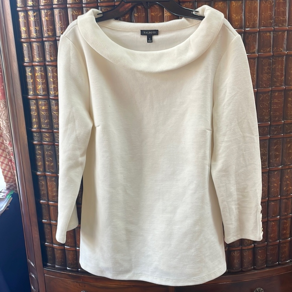 Talbots ribbed pointe knit top